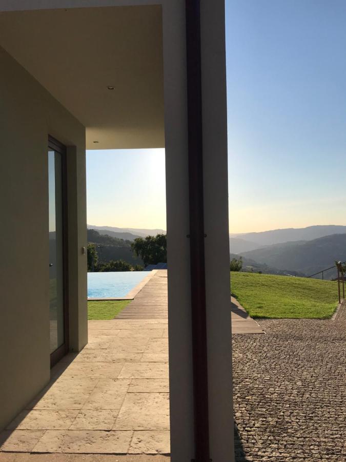 Отель Vald'Aregos - Douro Резенде Экстерьер фото